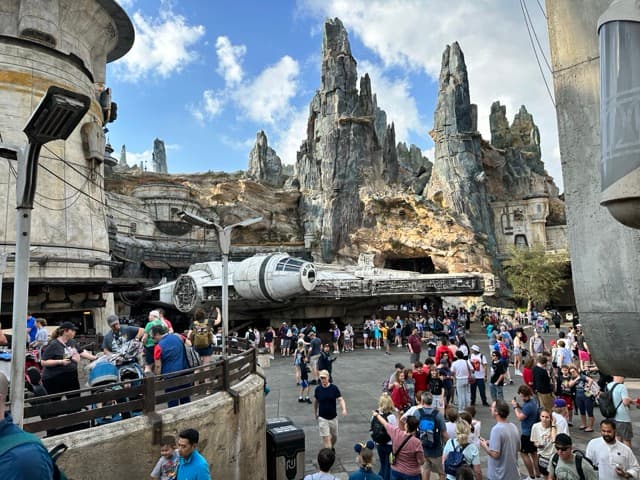 Oga's Cantina, Hollywood Studios